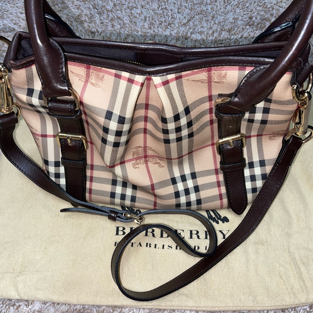 Burberry Classic Check Tote in Beige and Brown